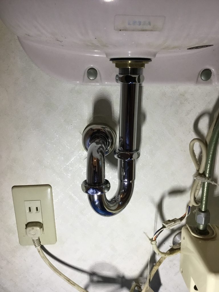 【倉敷市】手洗器　排水管交換