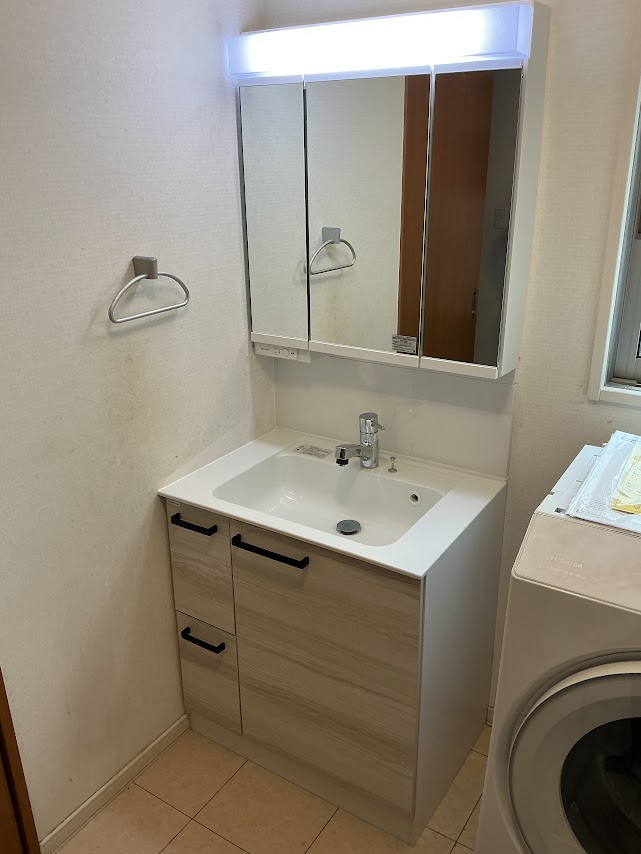 【倉敷市】洗面台、扉カラーの色もしっかりとご相談に乗ります！