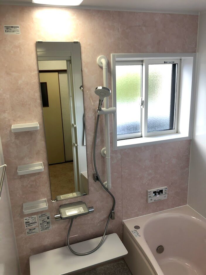 【倉敷市】“寒い”を解消。断熱ユニットバスと暖かい洗面所で冬も快適に