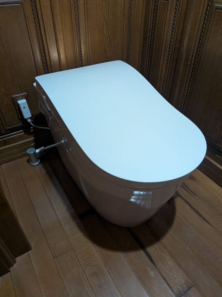 【倉敷市】1階・2階がまさかの同時故障！年末の緊急トイレ交換